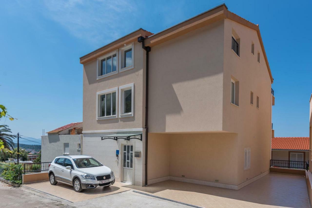 Apartments Naja Makarska Ngoại thất bức ảnh